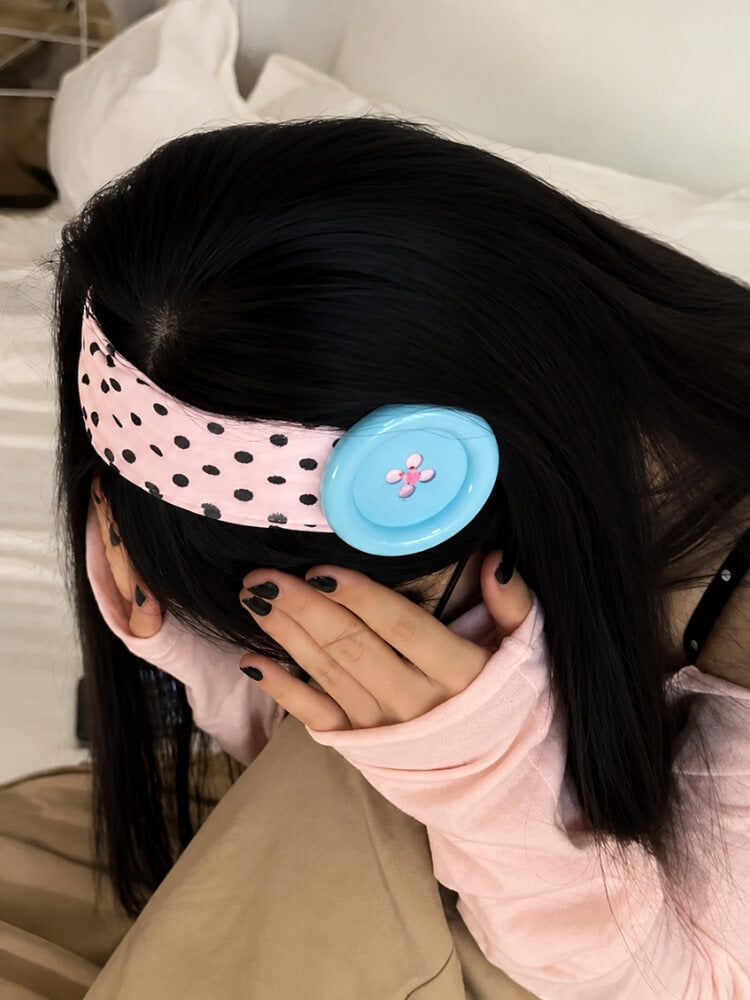 Kawaii Button Headband