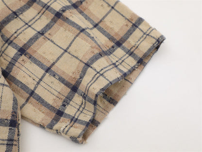 DAXUEN Short-sleeved plaid button-up shirt with graphic elements