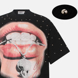 DAXUEN Oversized black short-sleeved t-shirt with lips graphic and studs