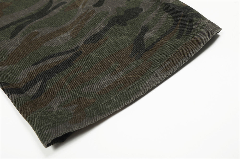 DAXUEN Wide-leg cargo pants in camouflage pattern