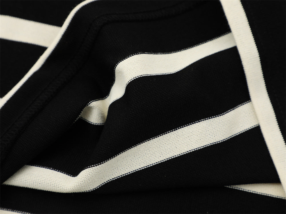 DAXUEN Striped crew neck t-shirt with embroidered text