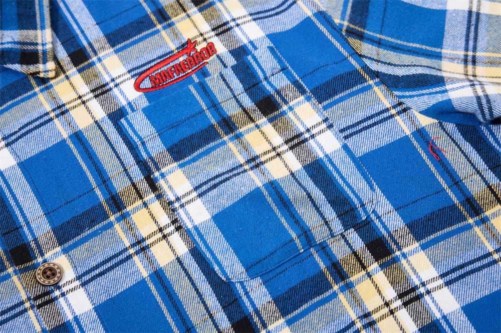 DAXUEN Relaxed-fit short-sleeved plaid button-up shirt