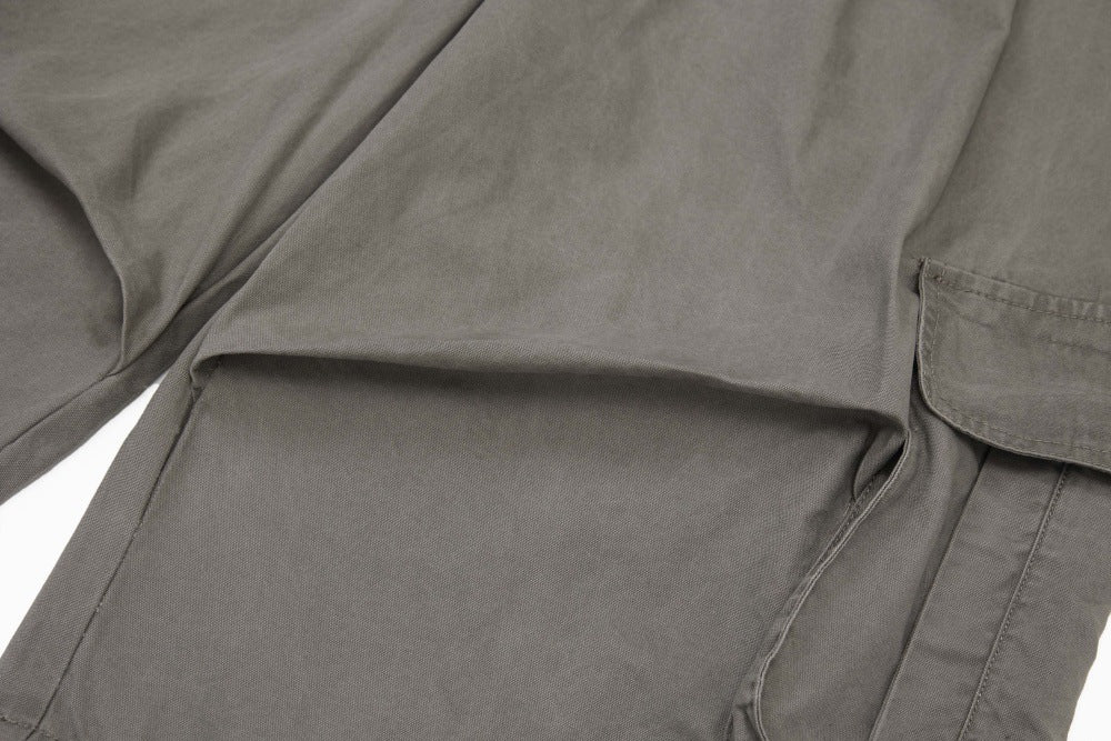 DAXUEN Layered wide-leg cargo shorts in olive-grey