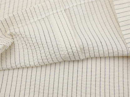 DAXUEN Short-sleeved button-up shirt with pinstripes and embroidery