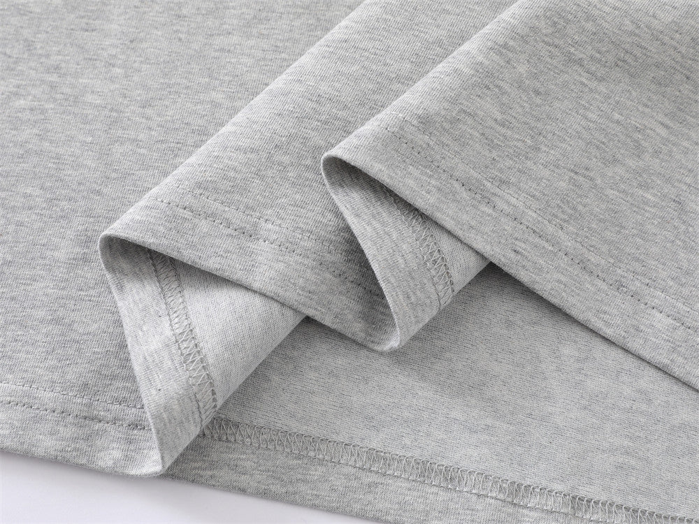DAXUEN Oversized short-sleeve graphic t-shirt in white and grey