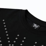 DAXUEN Short-sleeved black t-shirt with metal eyelet graphic