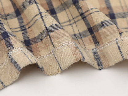 DAXUEN Short-sleeved plaid button-up shirt with graphic elements