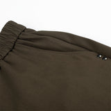 DAXUEN Knee-length casual shorts with rivet pockets