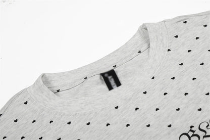 DAXUEN Short-sleeved relaxed-fit T-shirt with heart motifs and gothic graphic