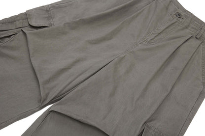 DAXUEN Layered wide-leg cargo shorts in olive-grey