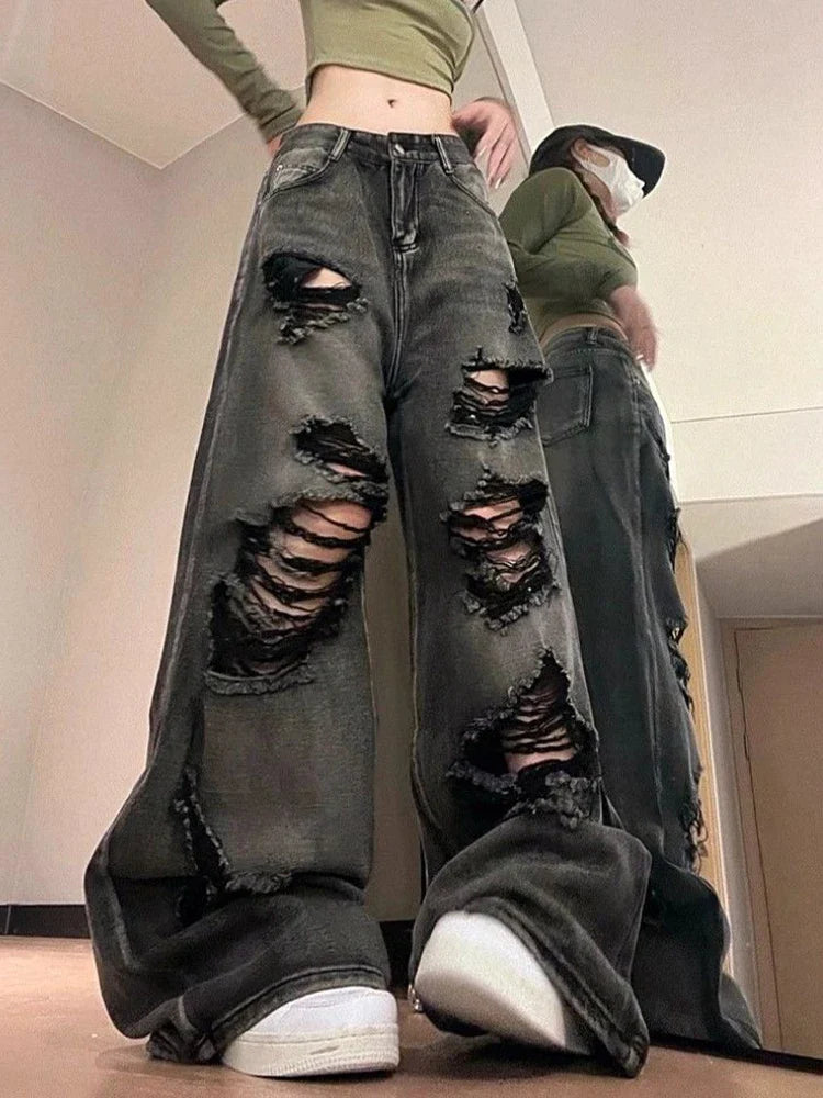 Ripped Baggy Jeans