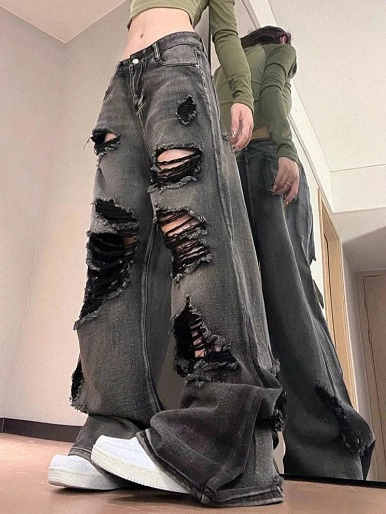 Ripped Baggy Jeans