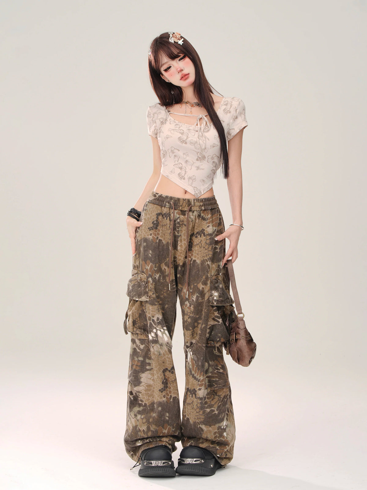 Stylish Snake Patterned Wide Leg Pants
