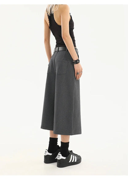 Striped Vintage High-Waisted Capri Jorts