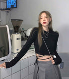 Long Sleeve Solid Pattern Crop Top
