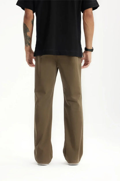 Men's Straight-Leg Chino Pants