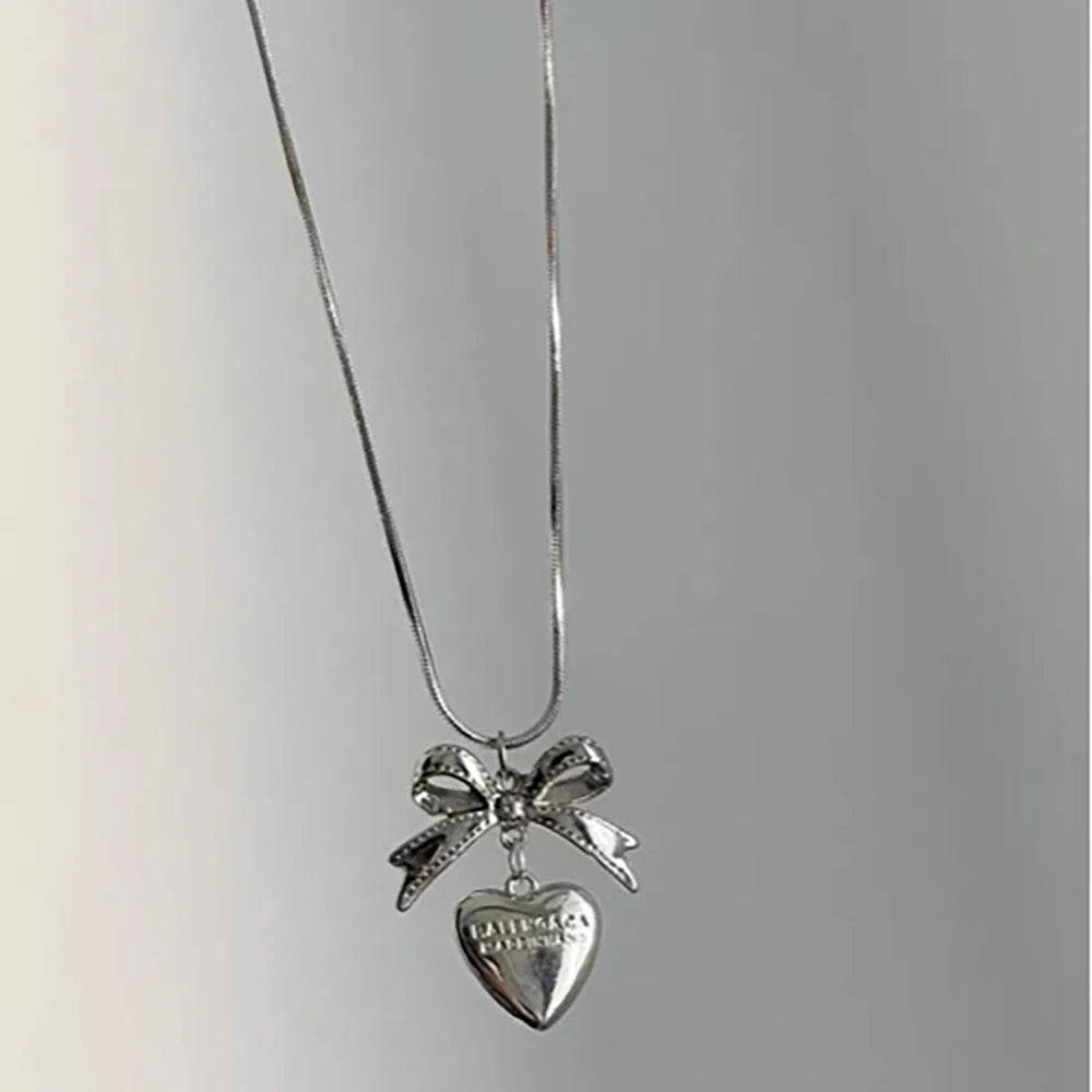Ribbon Heart Pendant Gothic Necklace
