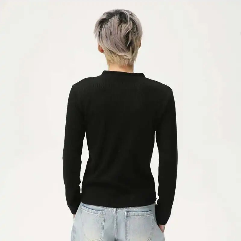 V-neck Knitting Button Long Sleeved T-shirts