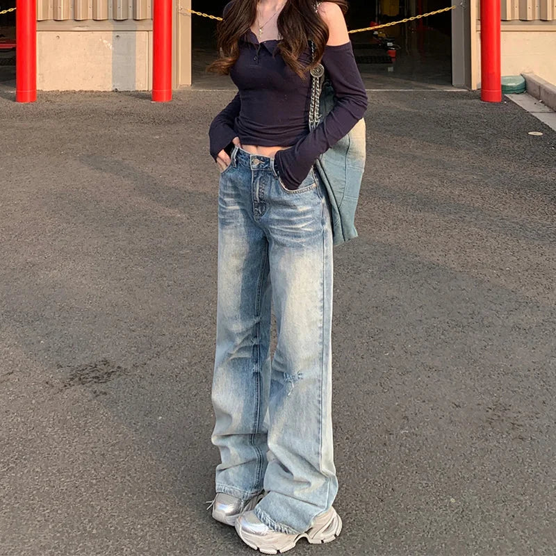 Comfortable Washed Low Rise Flared Jeans