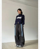 Loose Women's Side Pockets Sweatpants