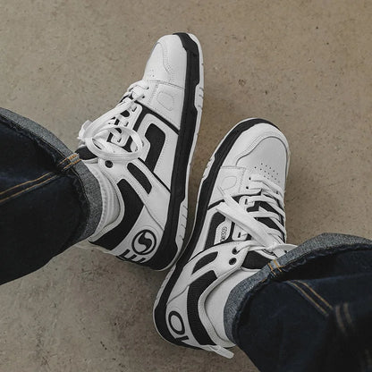 Dynamic Flex Sneakers