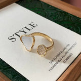 Luxury Zircon Inlaid Gold Ring