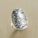 Exquisite Vintage Silver Flower Ring