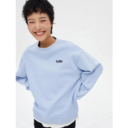 Comfortable Round Neck Embroidered Letter T-Shirt