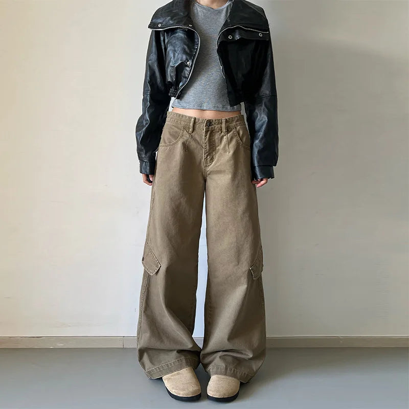 Classic Versatile Twill Cargo Pants