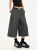 Striped Vintage High-Waisted Capri Jorts