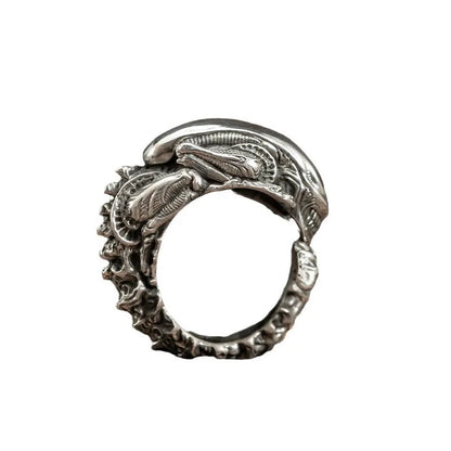 Adjustable Retro Skull Alien Ring