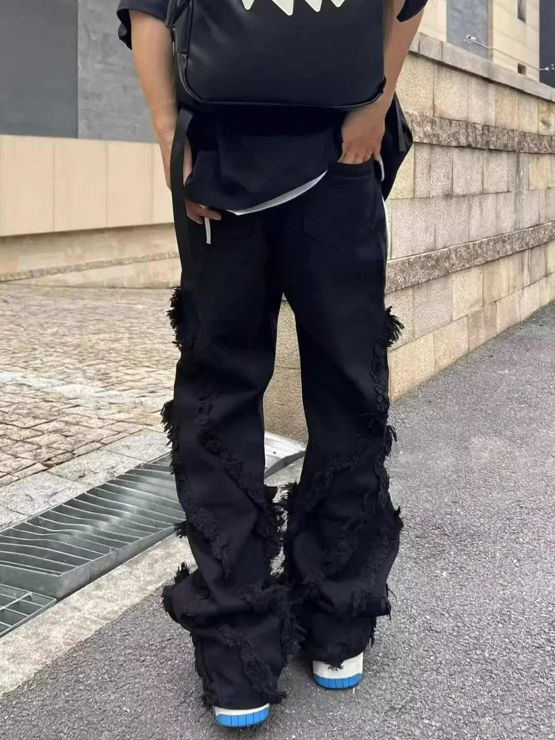 Distressed American Style Raw Edge Jeans