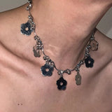 Grungy Flower Pendant Choker Necklace