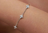 Cool Shiny Moissanite Flower Charm Bracelet