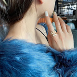 Elegant White Acrylic Copper Alloy Ring