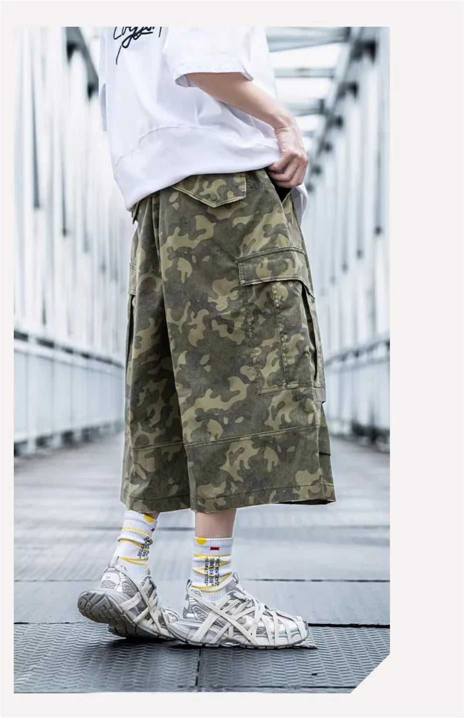 Straight & Sleek Camouflage Tactical Cargo Jorts