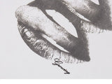 Red Lips Graphic Vintage T-shirt