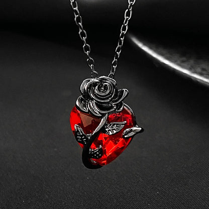 Heart of Thrones Vampire Necklace