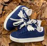 Versatile Retro Chic Casual Sneaker