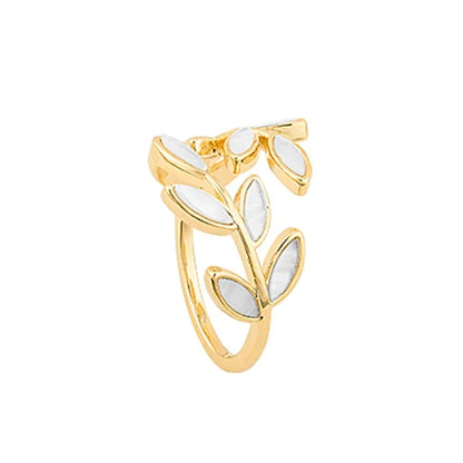 Elegant White Acrylic Copper Alloy Ring