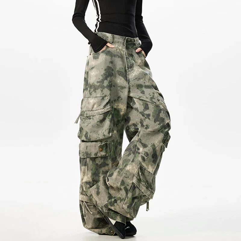 Camouflage Wardrobe Staple Vintage Cargo Pants