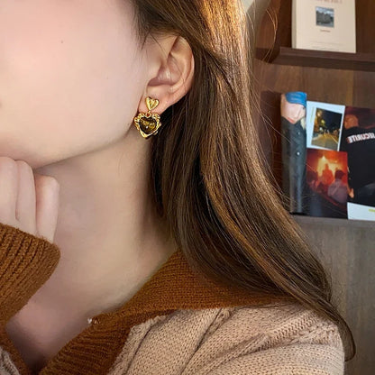 Exquisite Heart Shaped Tiger Eye Earring