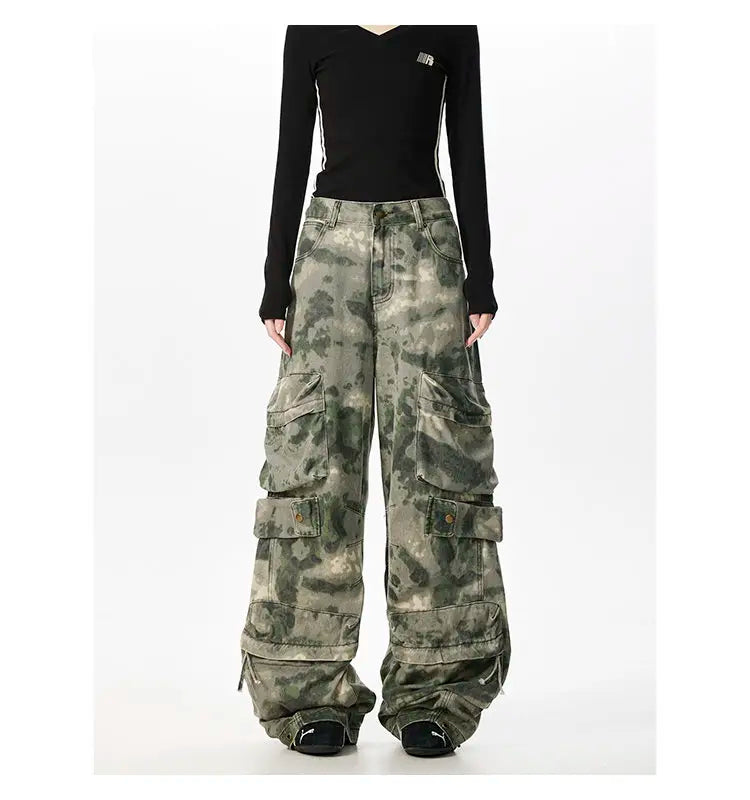 Camouflage Wardrobe Staple Vintage Cargo Pants