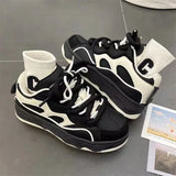 Thick Bottom Lightweight Black Retro Sneaker