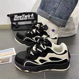 Thick Bottom Lightweight Black Retro Sneaker