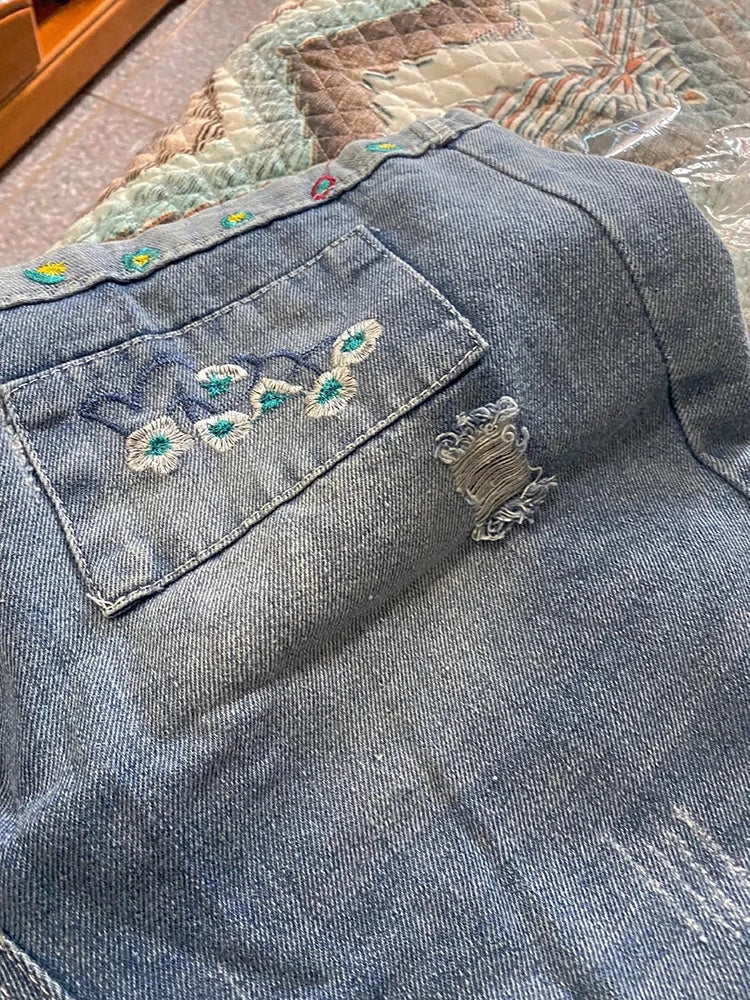 Flower Vintage Embroidery Denim Shorts