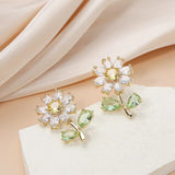 Luxury Flower Daisy Stud Green Leaf Earrings