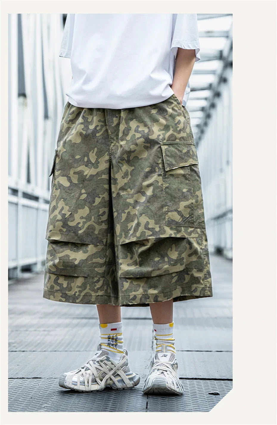 Straight & Sleek Camouflage Tactical Cargo Jorts