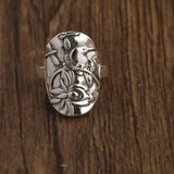 Exquisite Vintage Silver Flower Ring