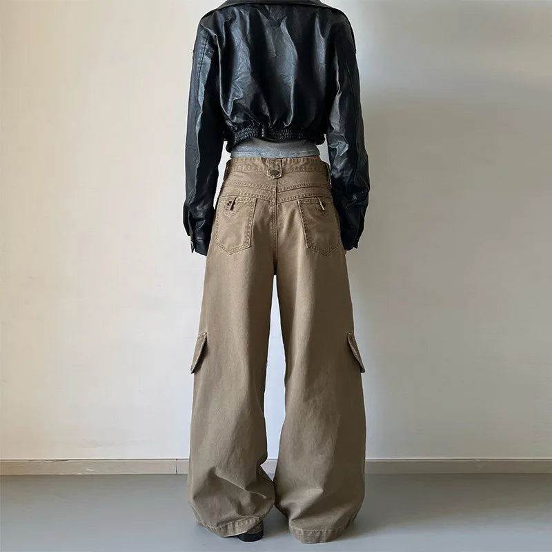 Classic Versatile Twill Cargo Pants
